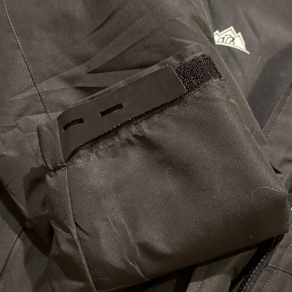 NWT Waterproof Insulated Jacket - image 13